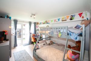 Bed 2- click for photo gallery